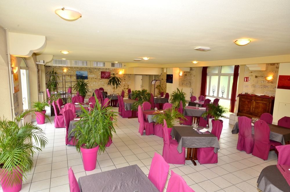 Hotel Restaurant Du Mee Le Mée-sur-Seine Екстериор снимка